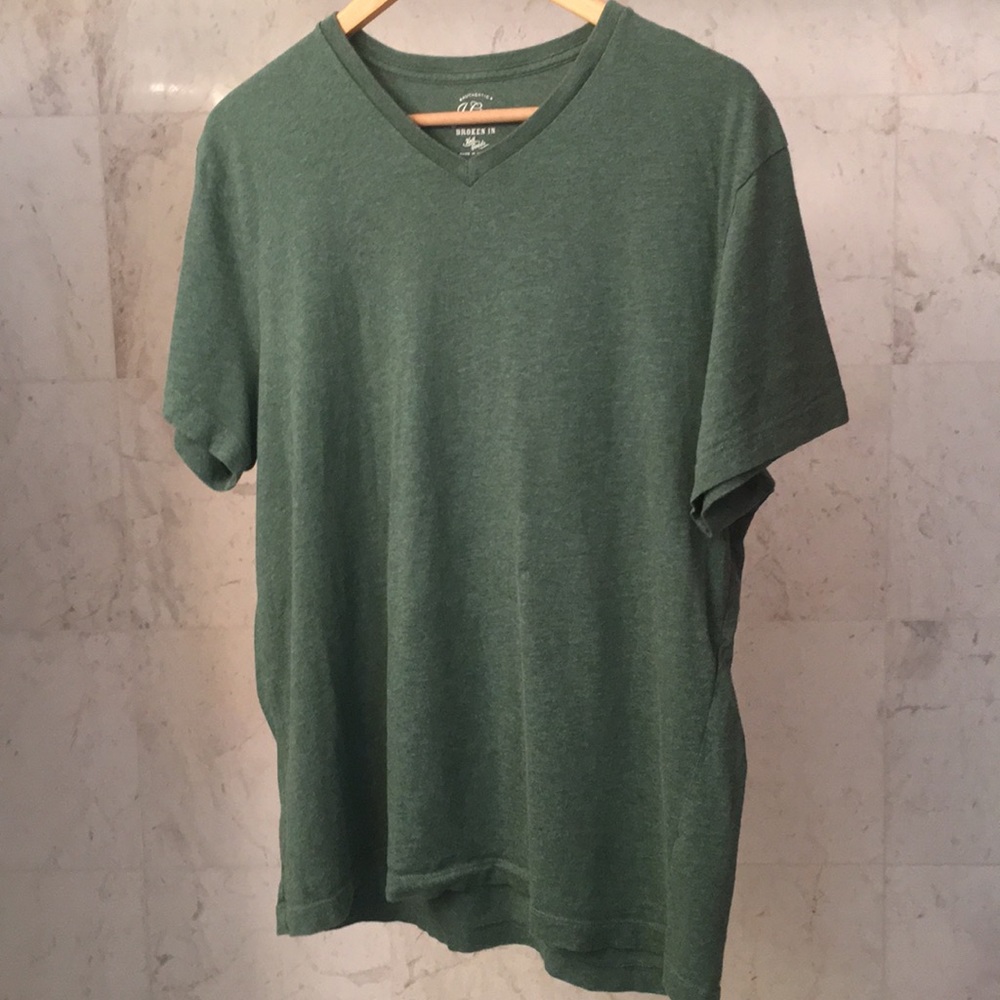 J. Crew V Neck Dark Green Size L